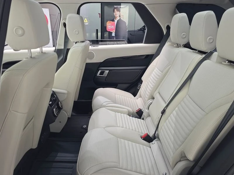 Land Rover Discovery 2.0 Automatic, снимка 4 - Автомобили и джипове - 55844371