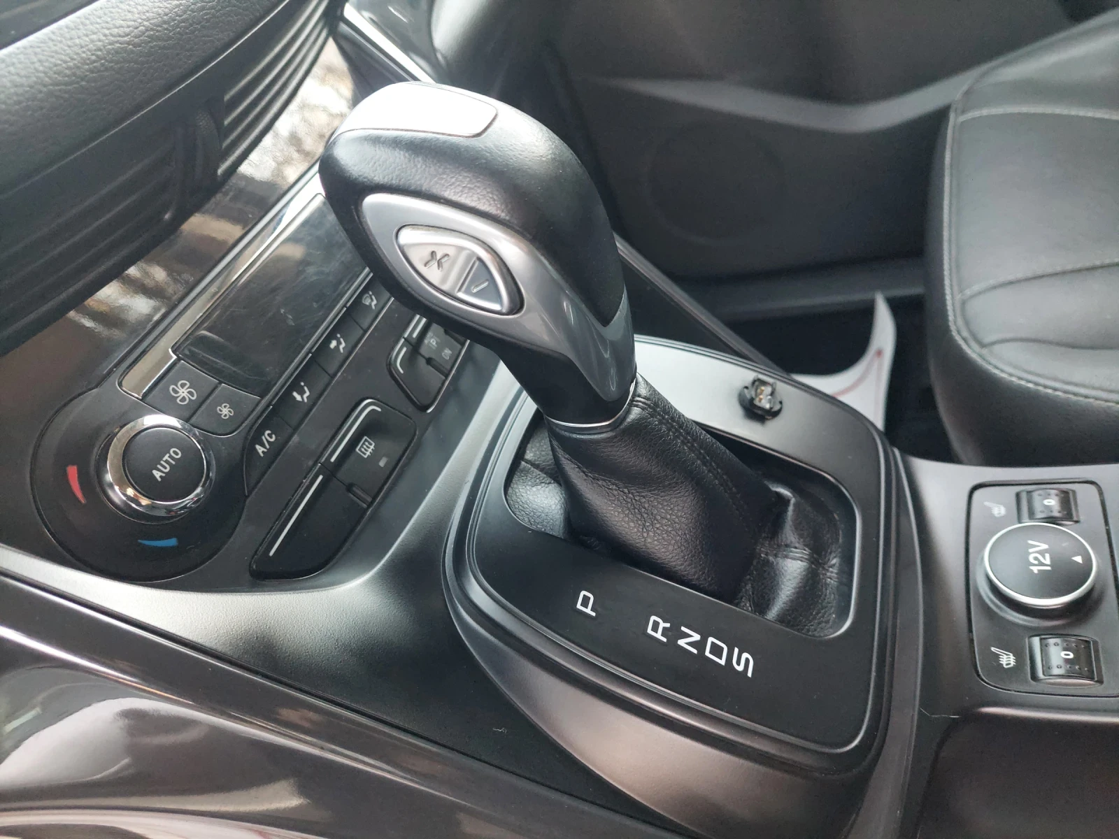 Ford Kuga 4x4 AUTOMAT - изображение 9