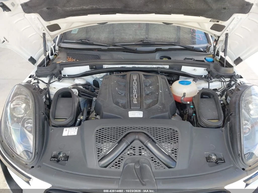 Porsche Macan * GTS * CARFAX * БЕЗ ПЪРВОНАЧАЛНА ВНОСКА - изображение 10