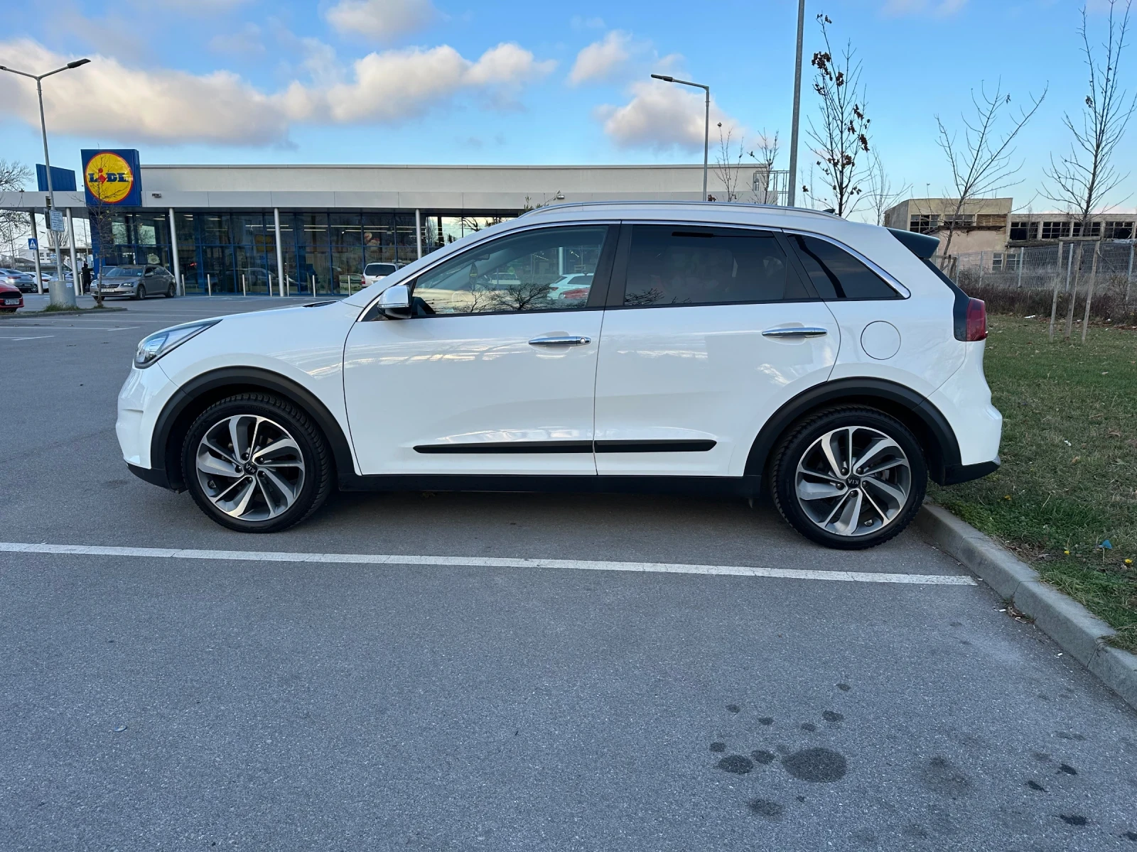 Kia Niro  - изображение 5