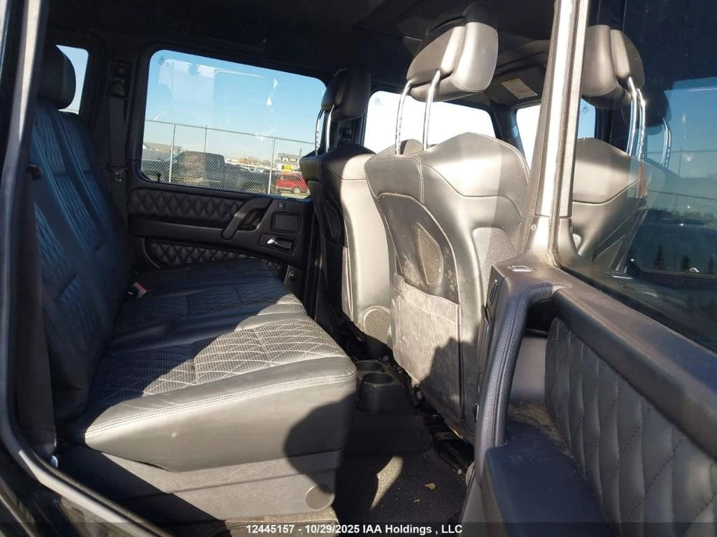 Mercedes-Benz G 63 AMG * CARFAX * БЕЗ ПЪРВОНАЧАЛНА ВНОСКА - изображение 8