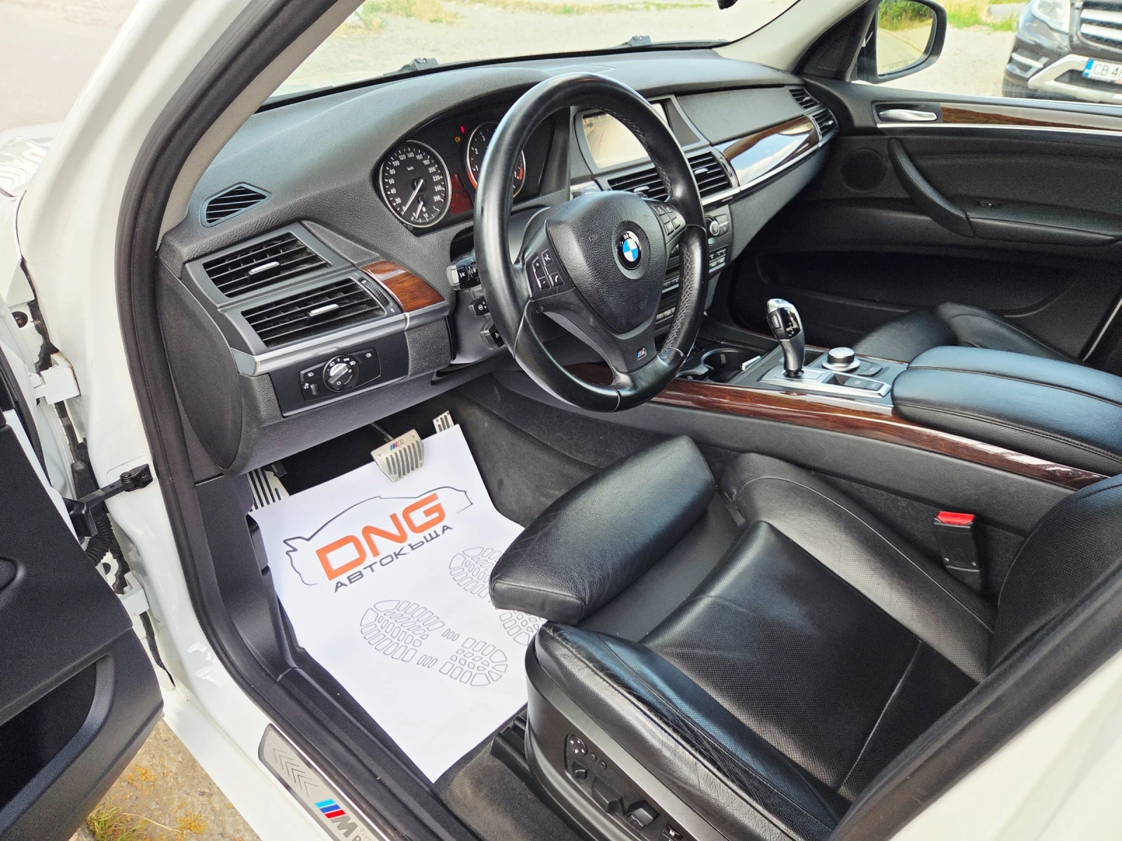 BMW X5 4, 8I Mpaket EURO5, снимка 9 - Автомобили и джипове - 53088415