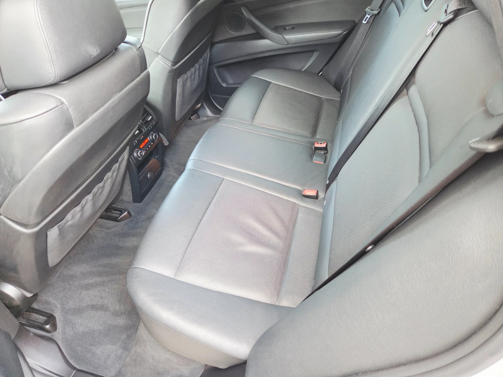BMW X5 4, 8I Mpaket EURO5, снимка 11 - Автомобили и джипове - 53088415
