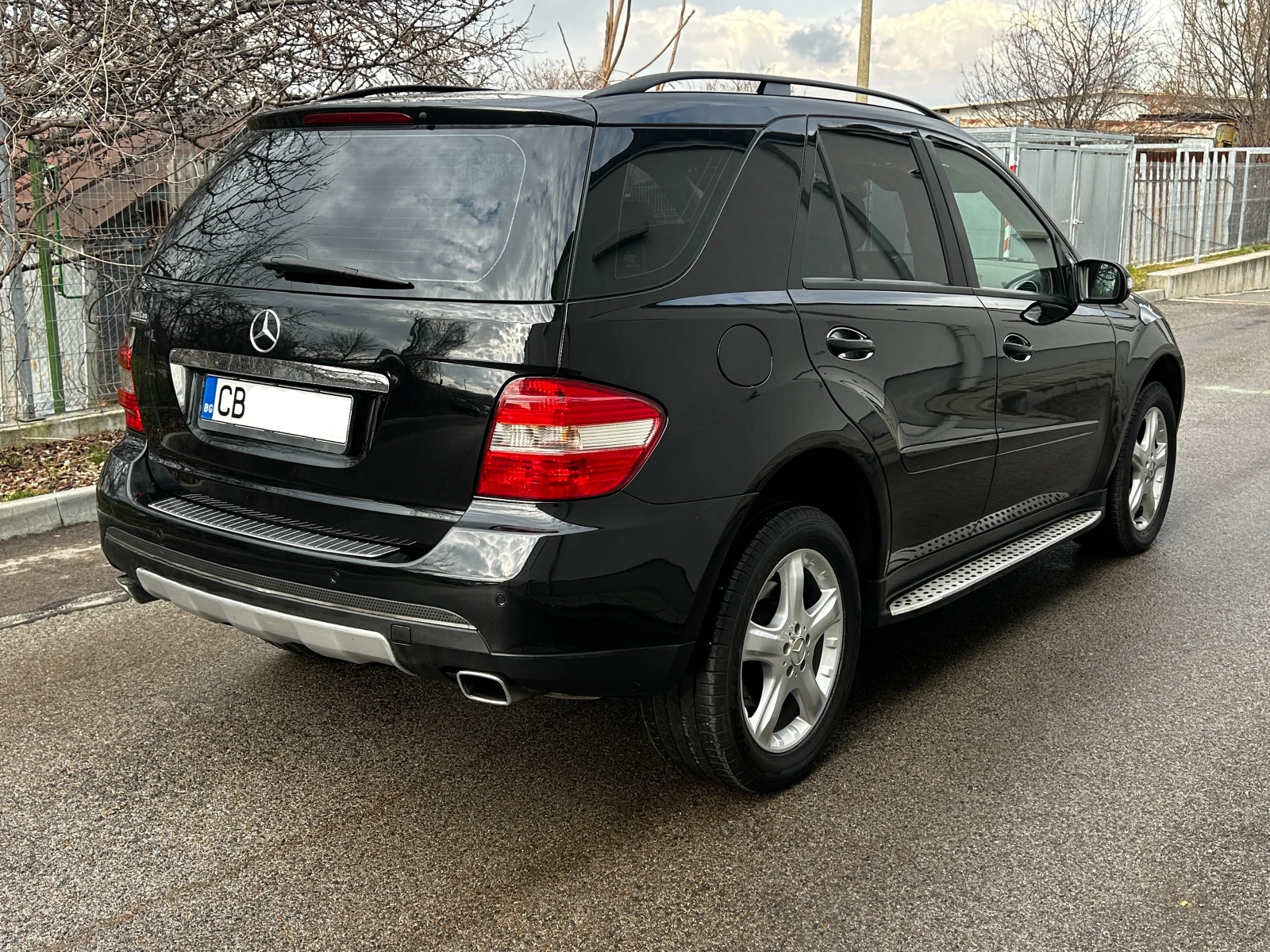 Mercedes-Benz ML 280 CDI, снимка 2 - Автомобили и джипове - 53726087