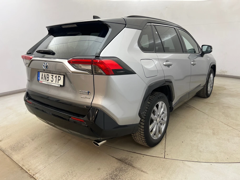 Toyota Rav4 2.5 Premium - изображение 4