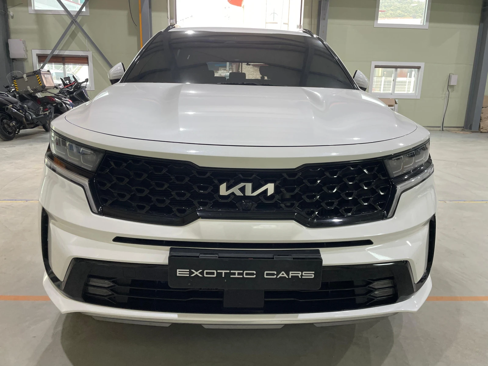 Kia Sorento 2.2D ! 4WD ! Gravity !, снимка 2 - Автомобили и джипове - 54149178