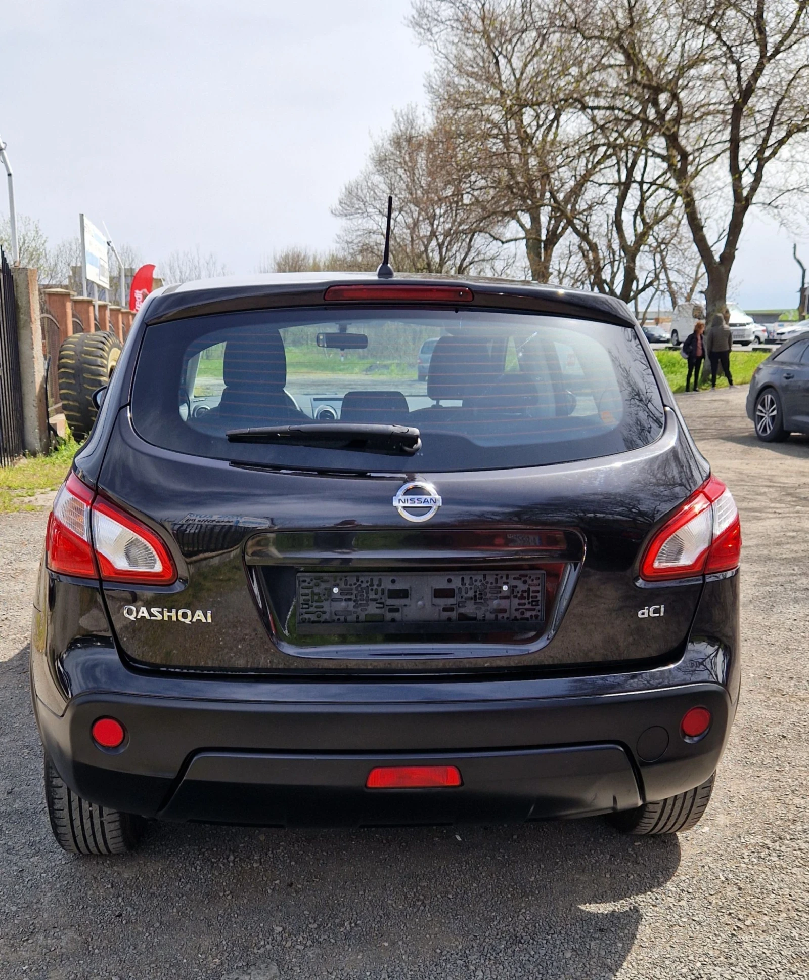 Nissan Qashqai 1.5DCI, снимка 5 - Автомобили и джипове - 54218555
