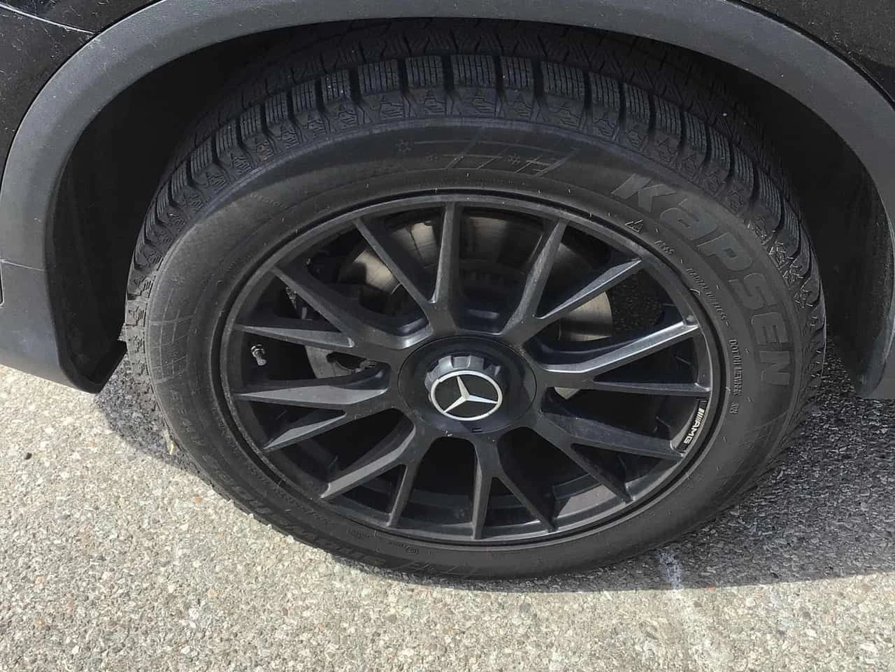 Mercedes-Benz GLC 300 ПОДГРЕВИ * ПАНО * KEYLESS * CARFAX, снимка 7 - Автомобили и джипове - 54716457