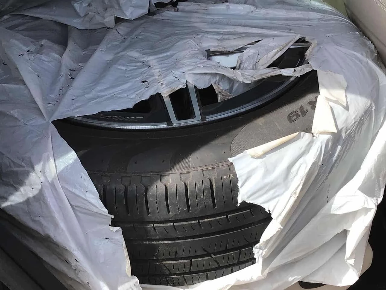 Mercedes-Benz GLC 300 ПОДГРЕВИ * ПАНО * KEYLESS * CARFAX, снимка 10 - Автомобили и джипове - 54716457