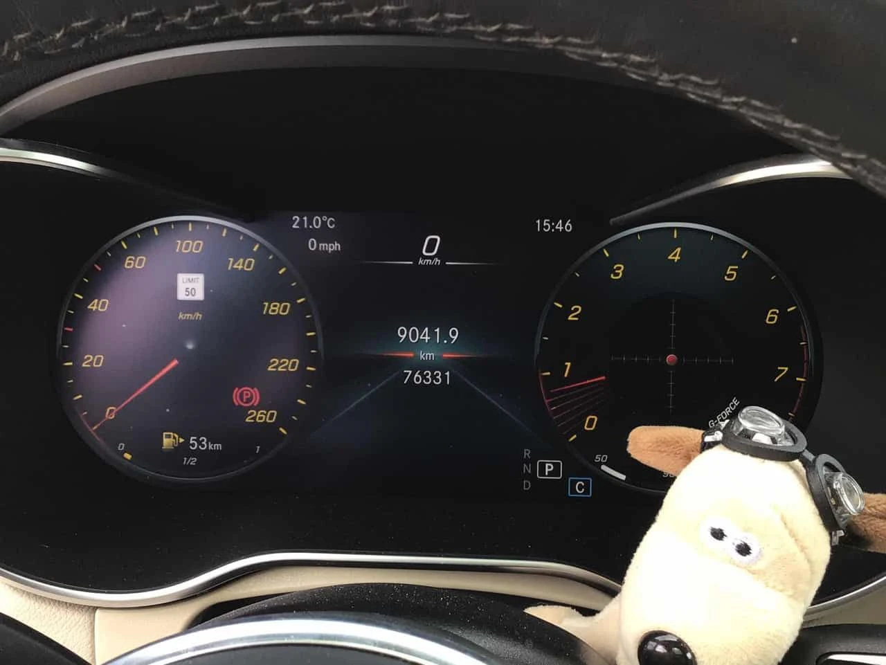 Mercedes-Benz GLC 300 ПОДГРЕВИ * ПАНО * KEYLESS * CARFAX, снимка 8 - Автомобили и джипове - 54716457