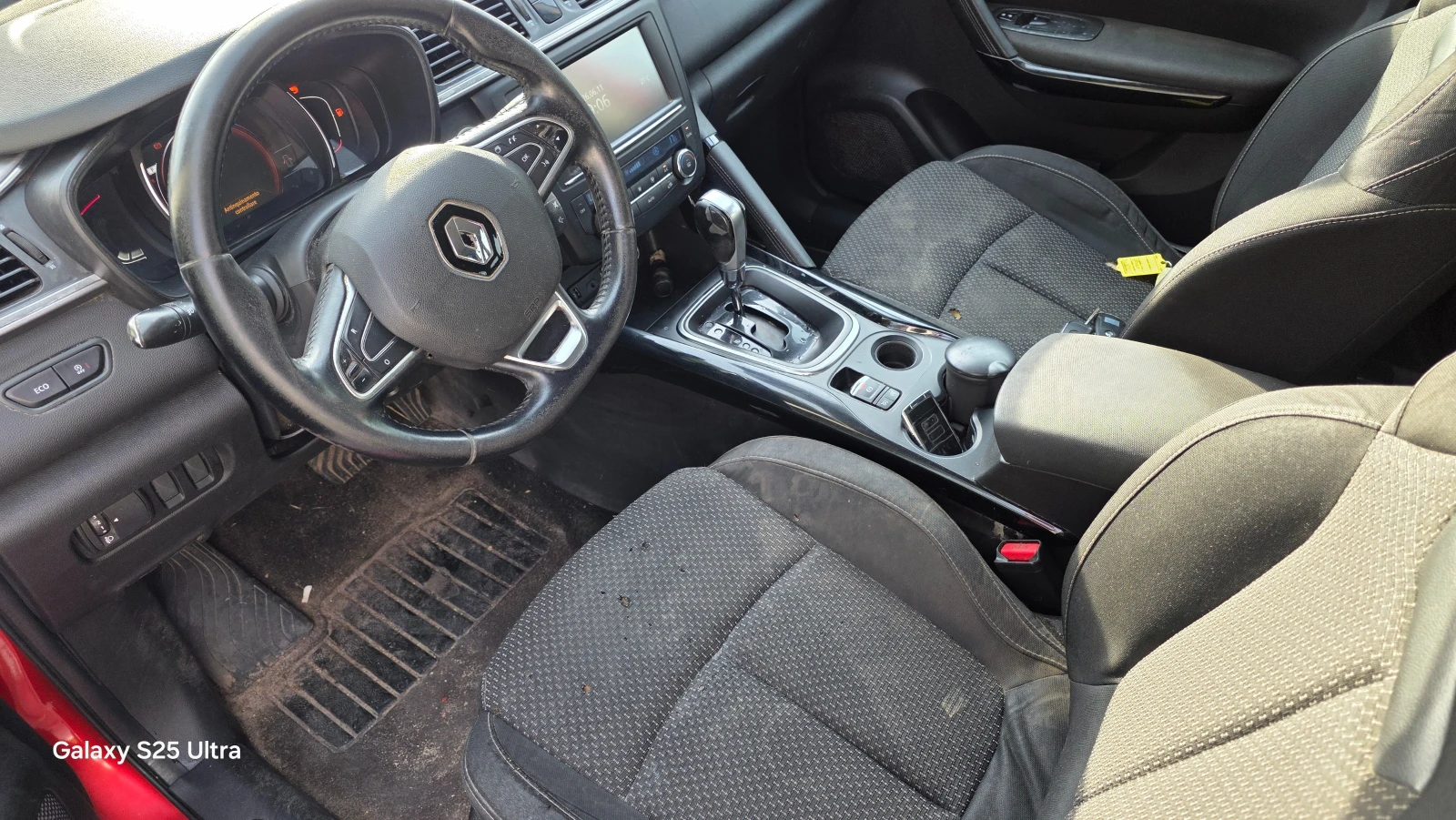 Renault Kadjar 1.5dci, снимка 5 - Автомобили и джипове - 54887038