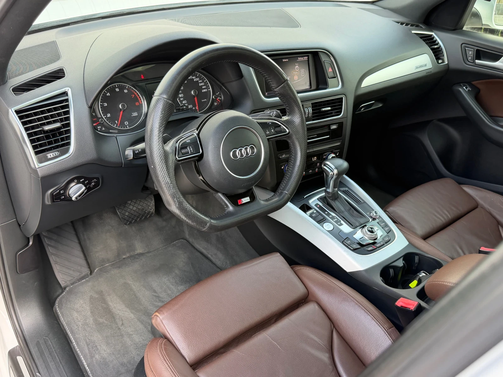 Audi Q5 2.0T* S-Line* Quattro* Pano* , снимка 7 - Автомобили и джипове - 55708715
