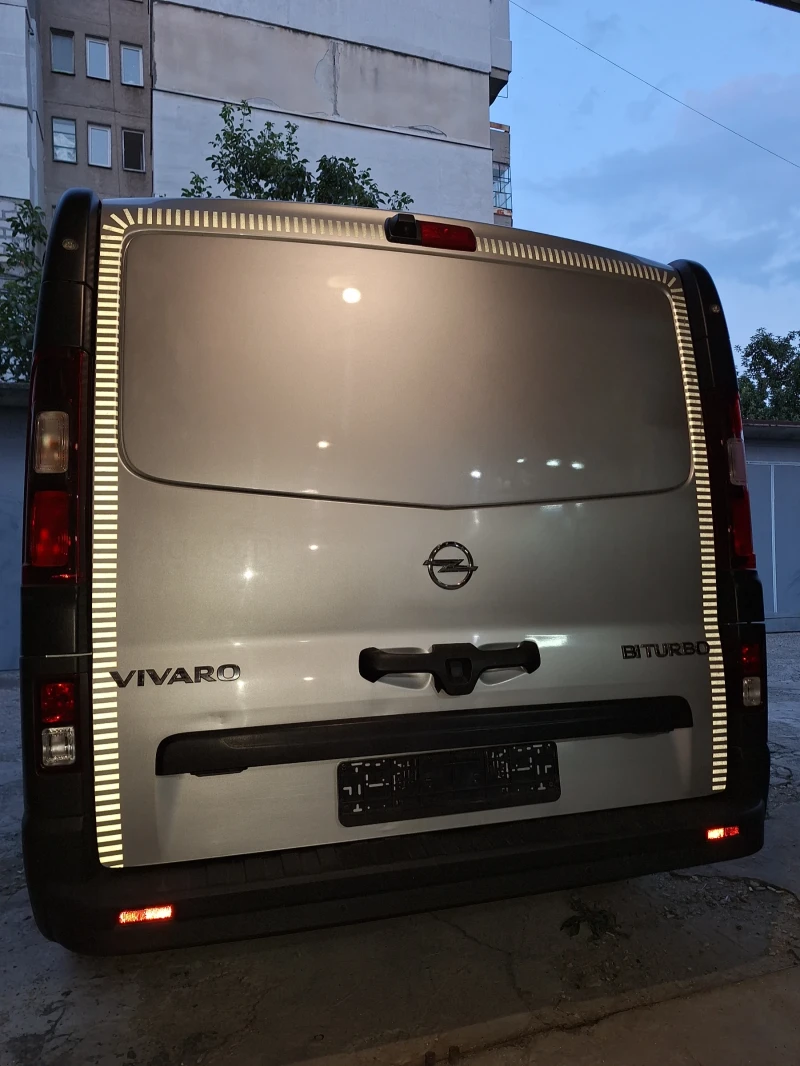 Opel Vivaro 1, 6CDTI Работилница, снимка 4 - Бусове и автобуси - 52160439