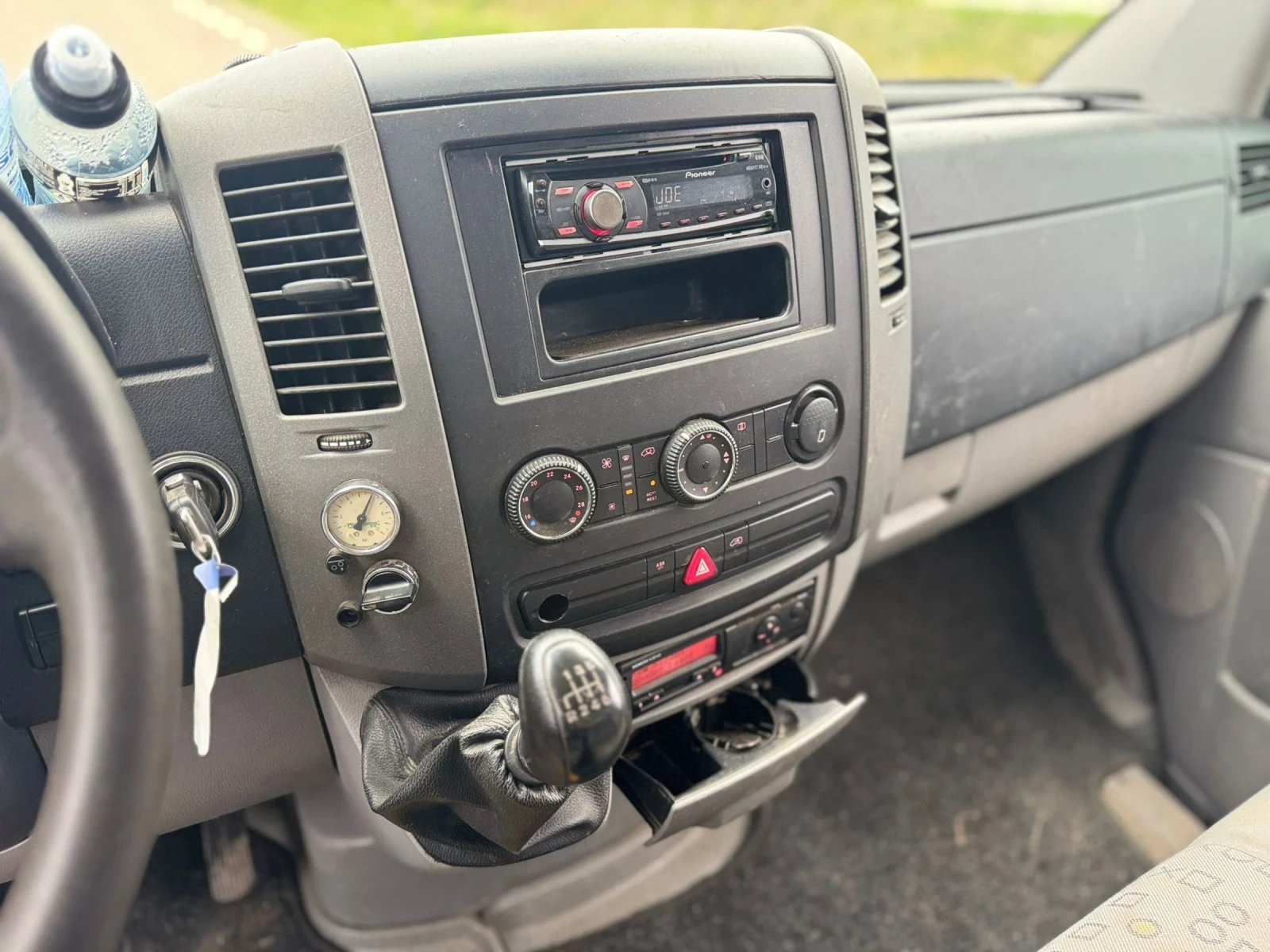 VW Crafter 2.5TDI/B+ E/�������� | Mobile.bg � ����������� 15