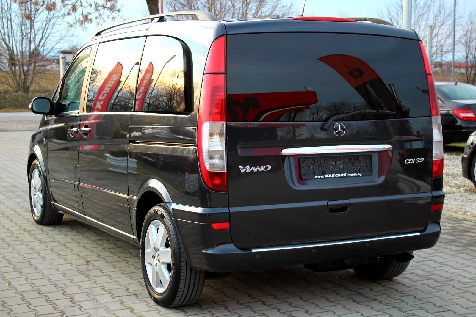 Mercedes-Benz Viano 3.0CDI 8 МЕСТЕН, снимка 5 - Бусове и автобуси - 56076458