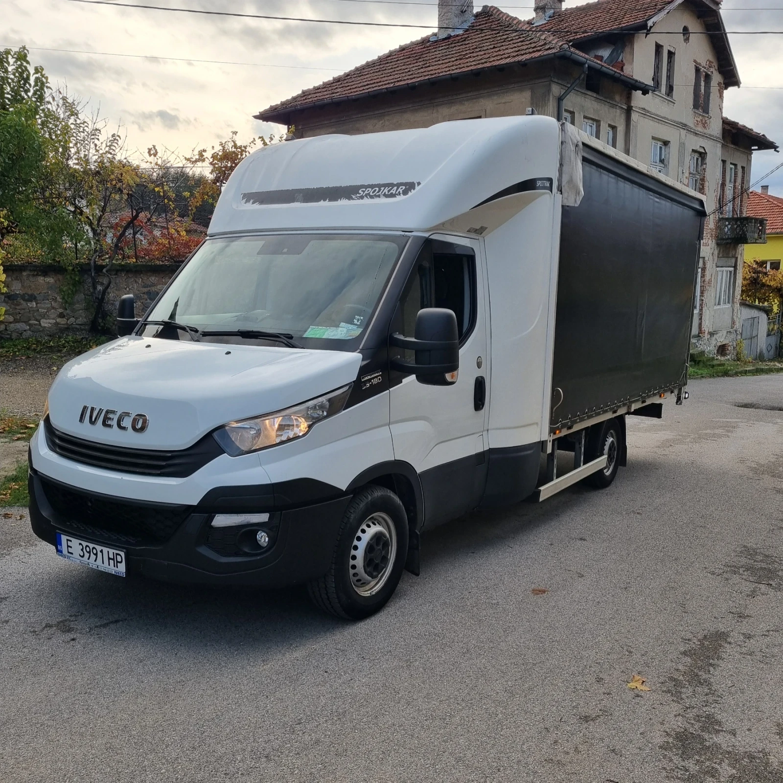 Iveco 35c18