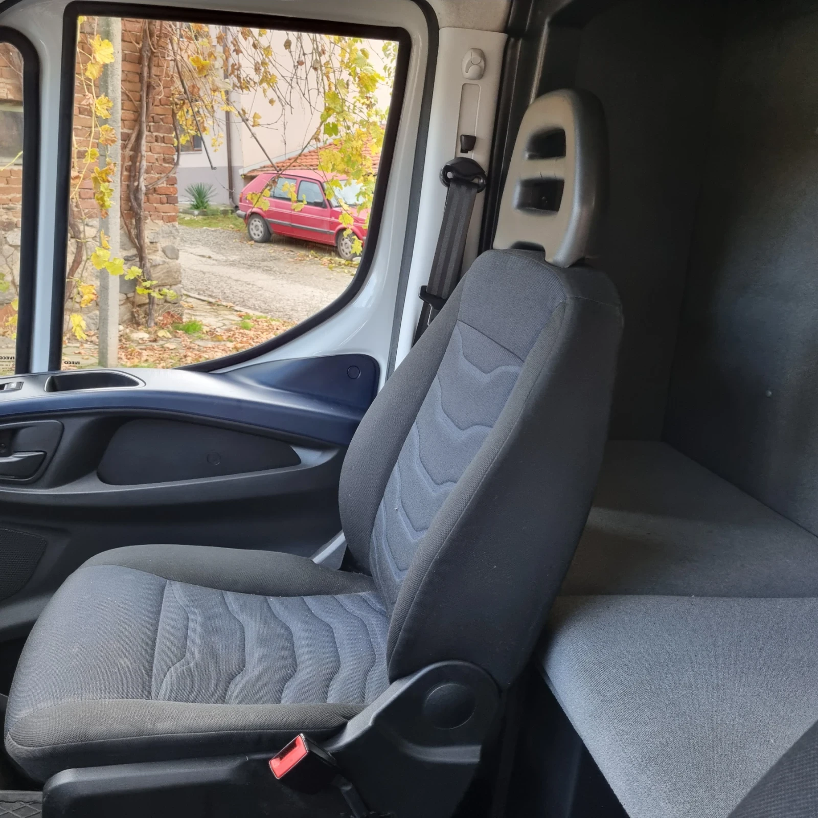 Iveco 35c18, снимка 10 - Бусове и автобуси - 56209385