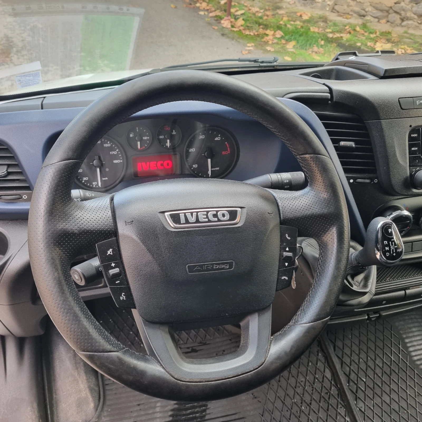Iveco 35c18, снимка 4 - Бусове и автобуси - 56209385