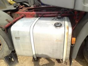 Iveco Stralis 430 cursior 10, снимка 2