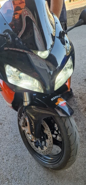 Обява за продажба на Honda Cbr 1000 RR  ~8 999 лв. - изображение 9