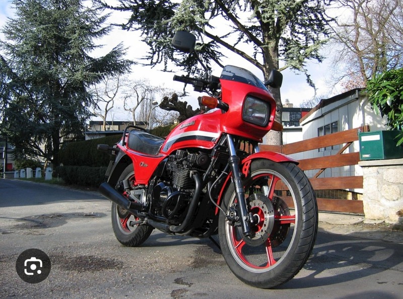 Kawasaki Gpz GPZ 550, снимка 1 - Мотоциклети и мототехника - 46415566
