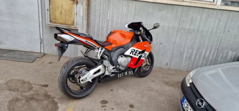 Honda Cbr 1000 RR , снимка 4 - Мотоциклети и мототехника - 50210550
