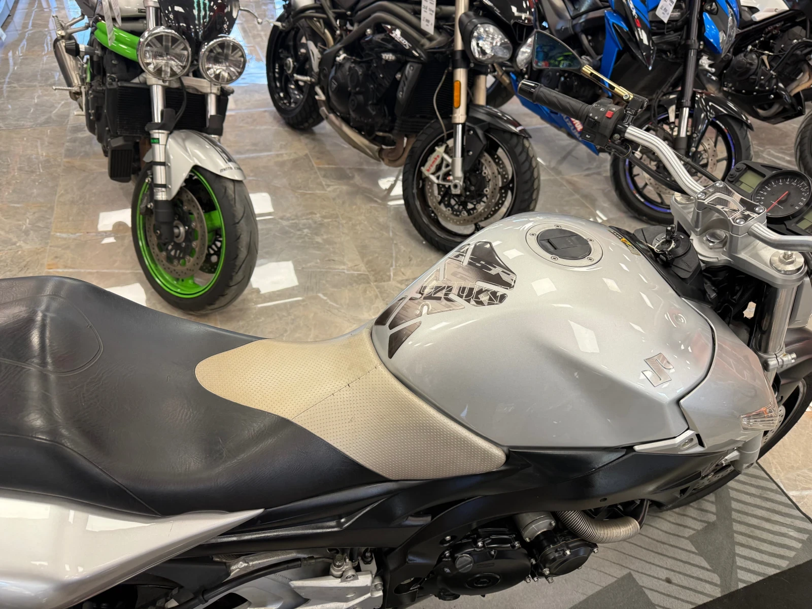Suzuki Gsr 600cc. - изображение 5