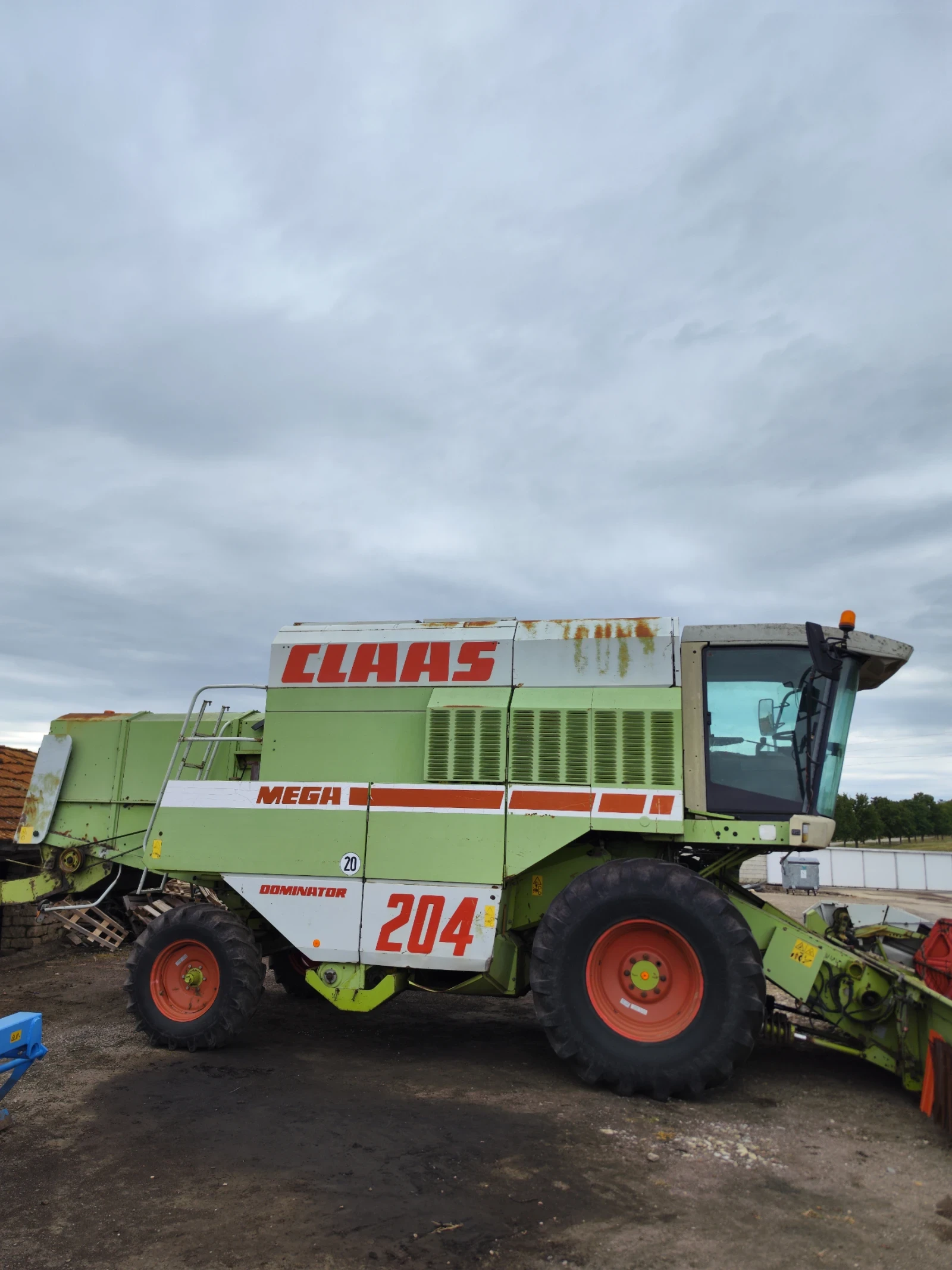 Комбайн Claas Мега 204 - изображение 4