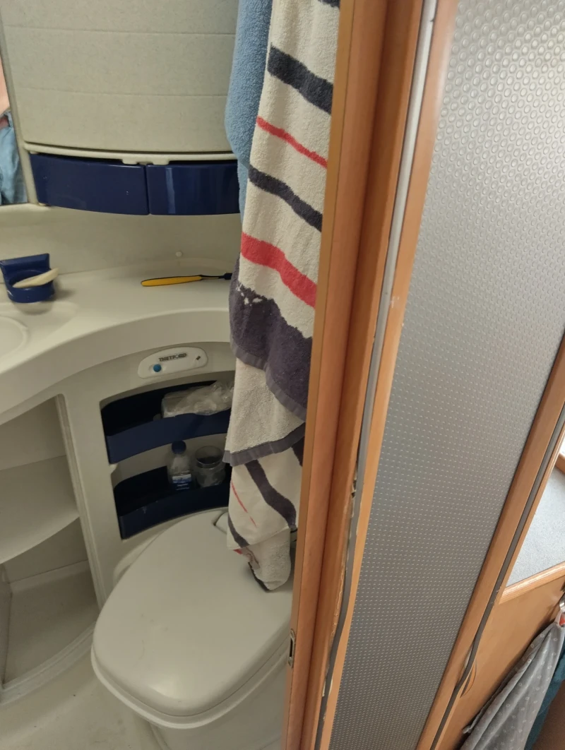 Кемпер HYMER / ERIBA Hymer , снимка 6 - Каравани и кемпери - 52252404