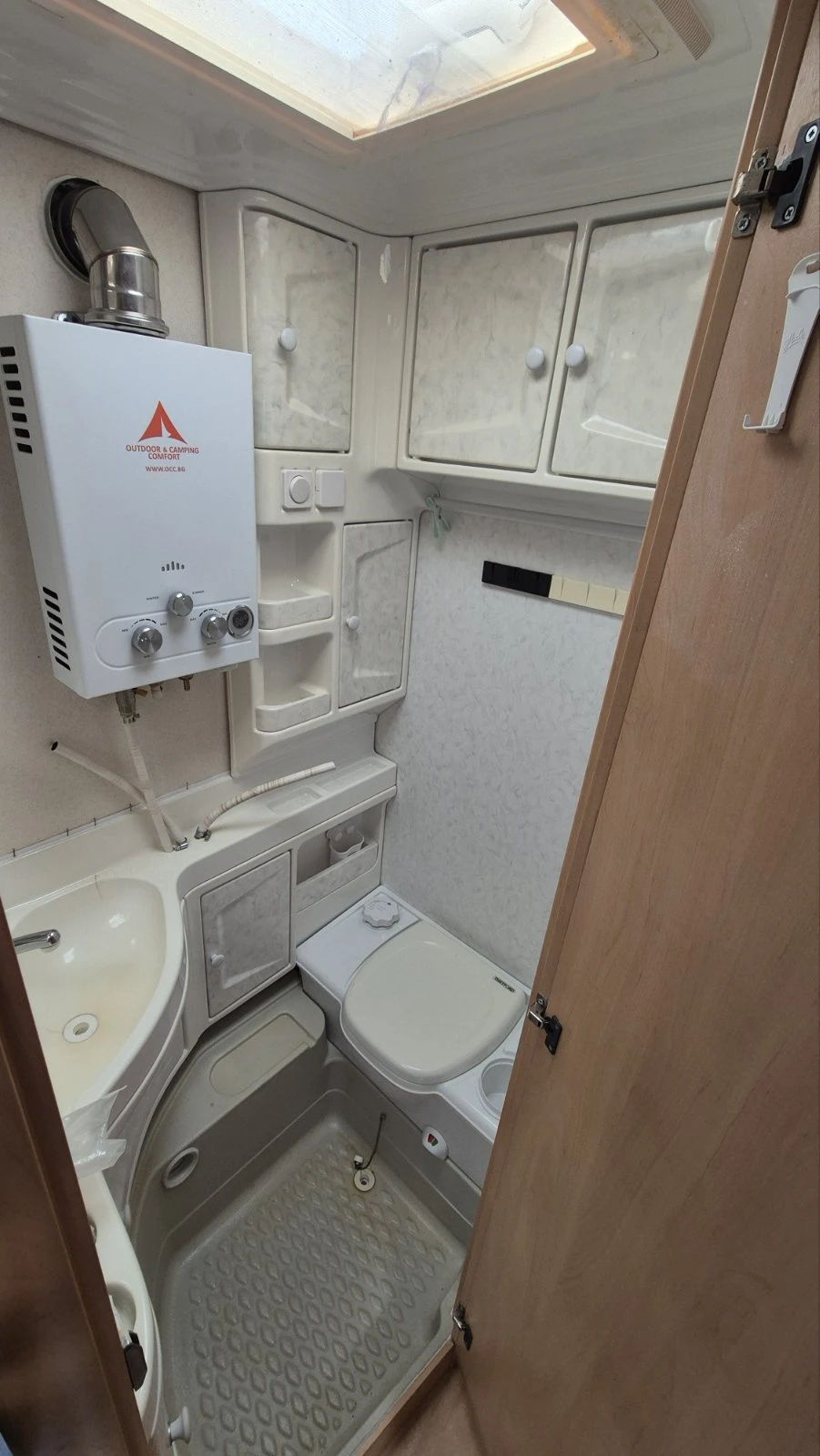  Hobby Deluxe 440 | Mobile.bg   13