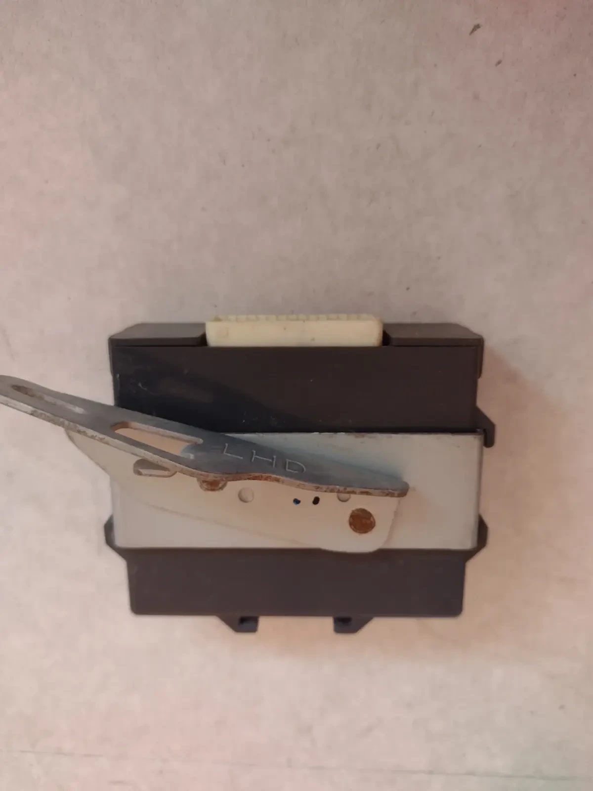 KF01-67UU0   PDC ����� MAZDA CX5  KF0167UU0   ADC9503000G | Mobile.bg � ����������� 3