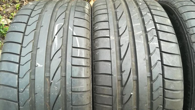 Гуми Летни 245/40R18, снимка 3 - Гуми и джанти - 26825380