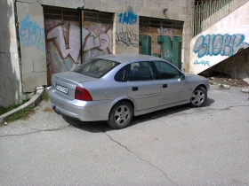 Opel Vectra 2.0 TD - 82   | Mobile.bg    17