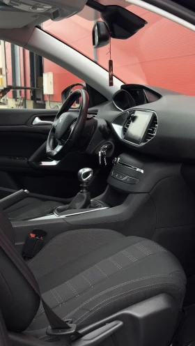 Peugeot 308 1.6HDI 120КС, снимка 8