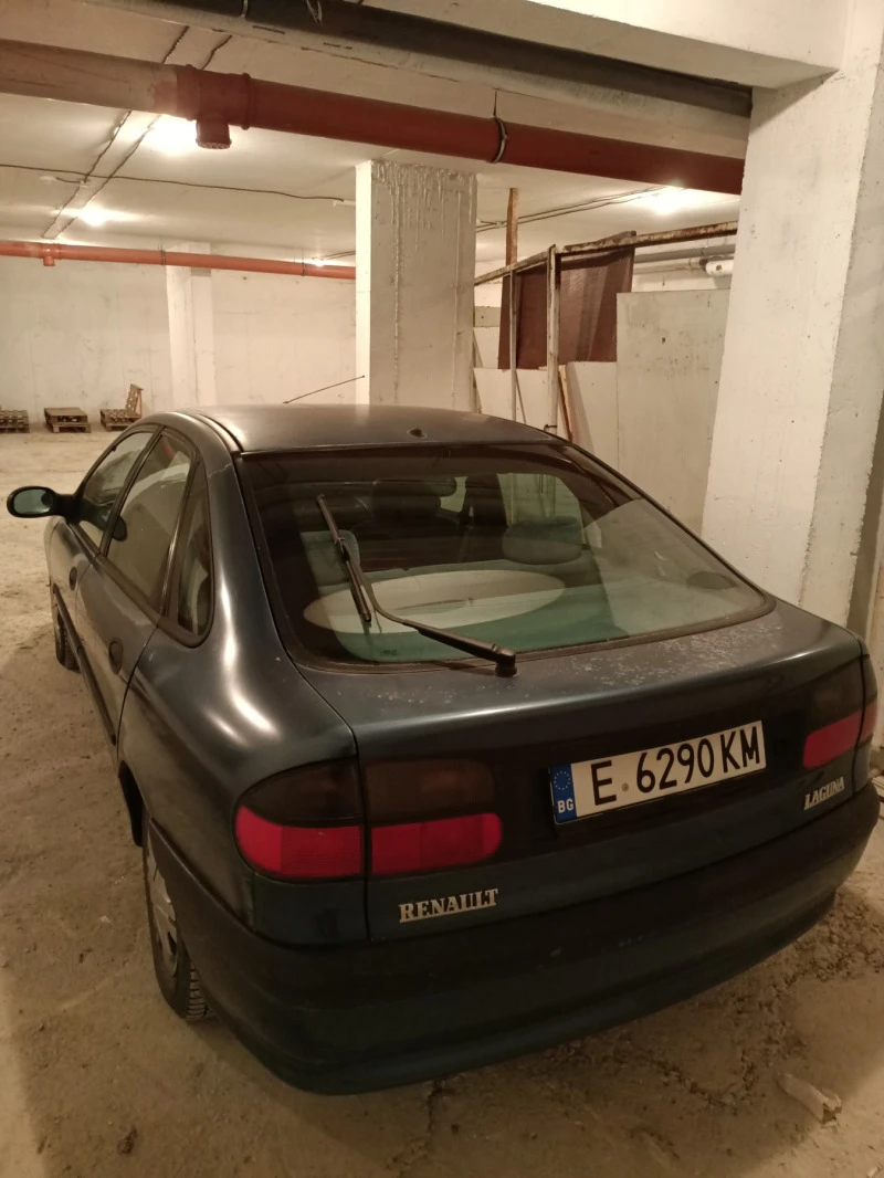 Renault Laguna 1.8, снимка 5 - Автомобили и джипове - 47263451