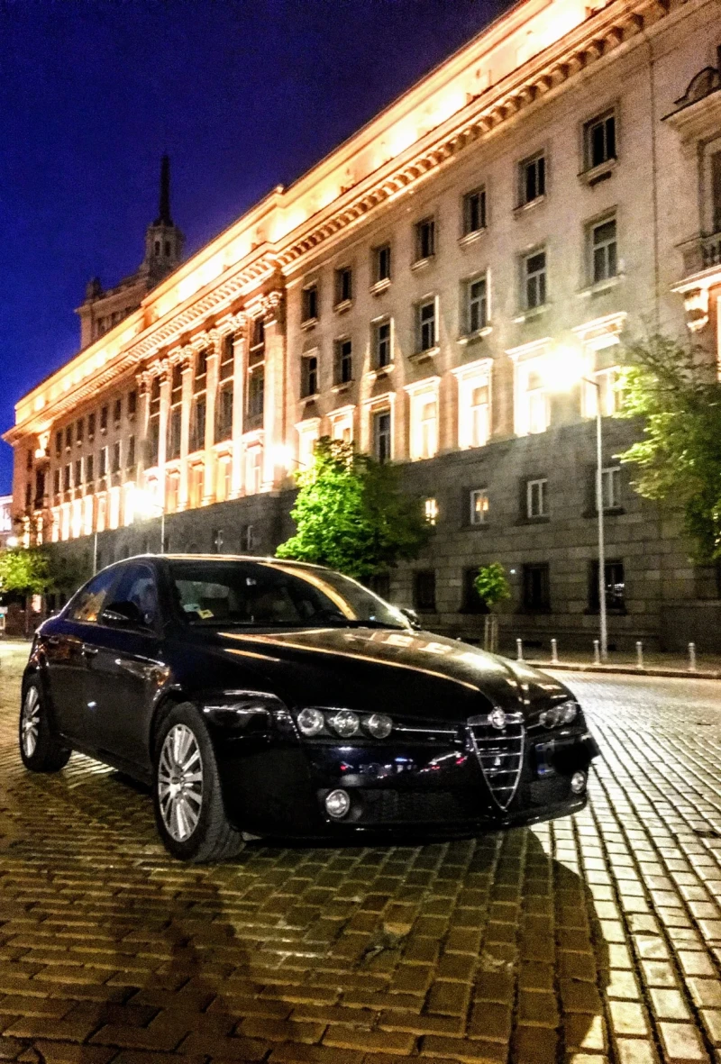 Alfa Romeo 159 JTDm, снимка 9 - Автомобили и джипове - 47530125