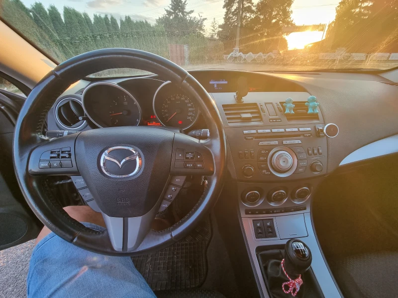 Mazda 3 2.2 d euro 5+ , снимка 6 - Автомобили и джипове - 47868143