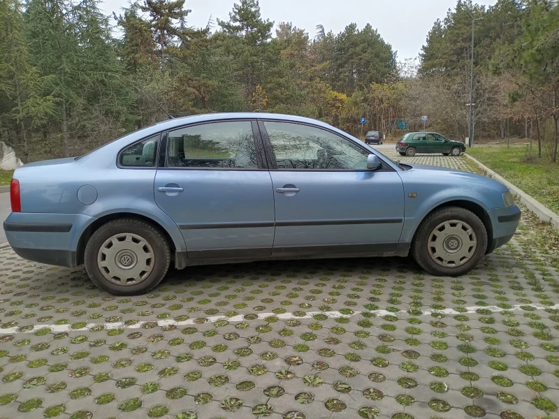 VW Passat 3B, снимка 3 - Автомобили и джипове - 48268581