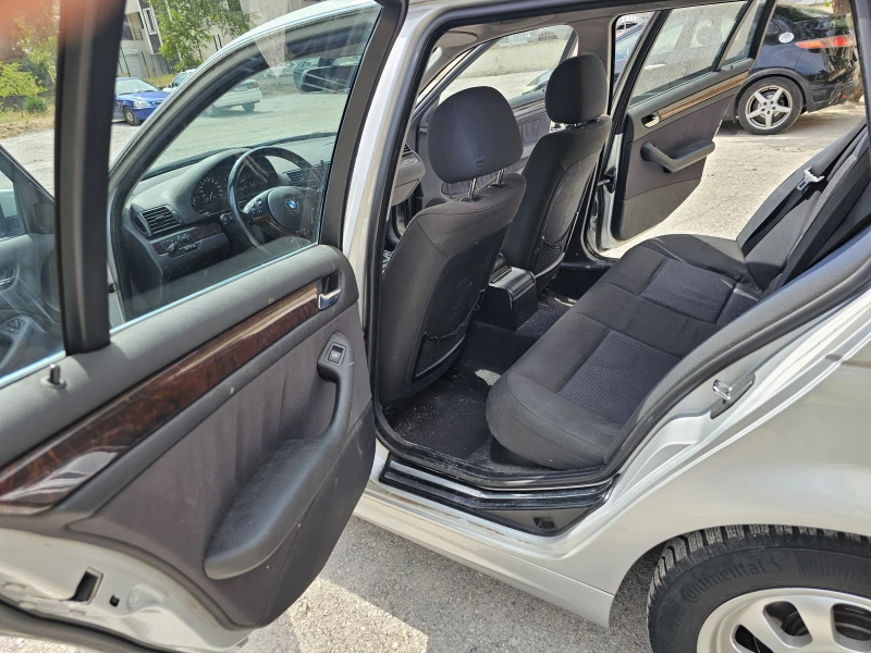 BMW 325 i, снимка 12 - Автомобили и джипове - 52744344