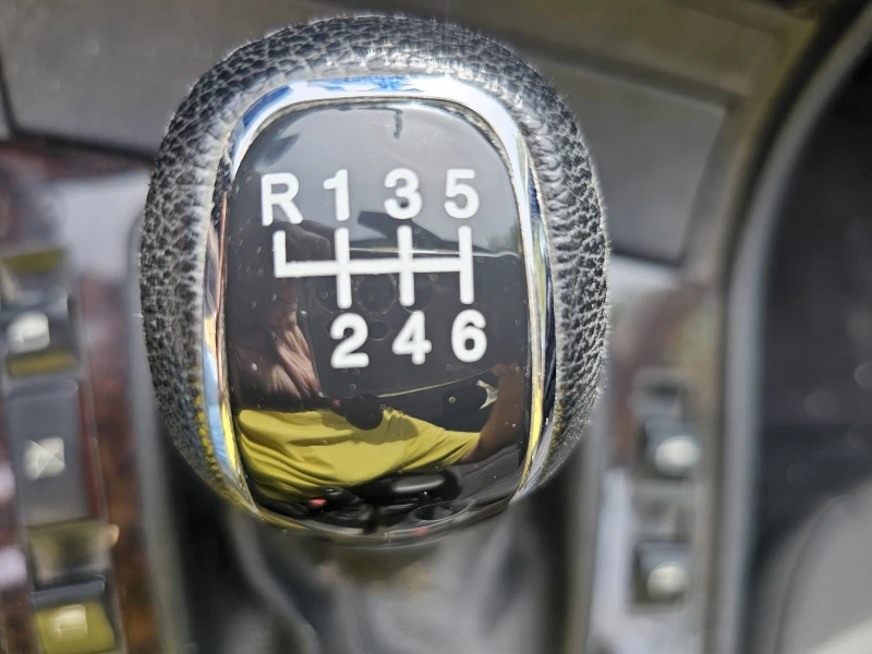 BMW 325 i, снимка 13 - Автомобили и джипове - 52744344