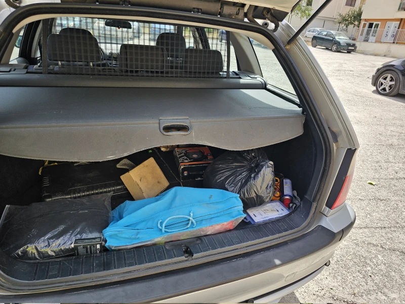 BMW 325 i, снимка 14 - Автомобили и джипове - 52744344