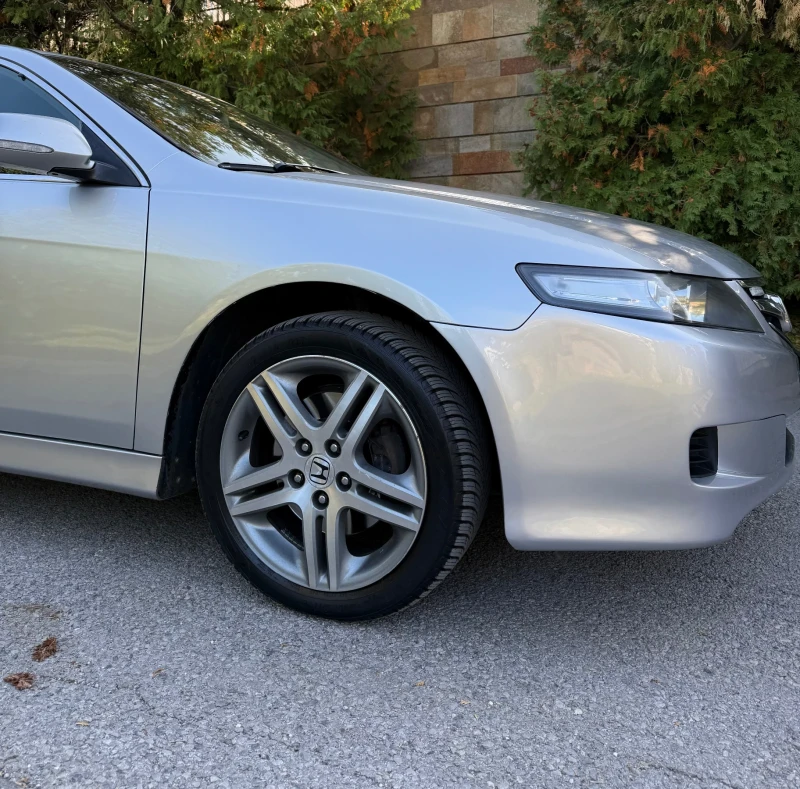 Honda Accord Facelift. Първи собственик. , снимка 7 - Автомобили и джипове - 52125368