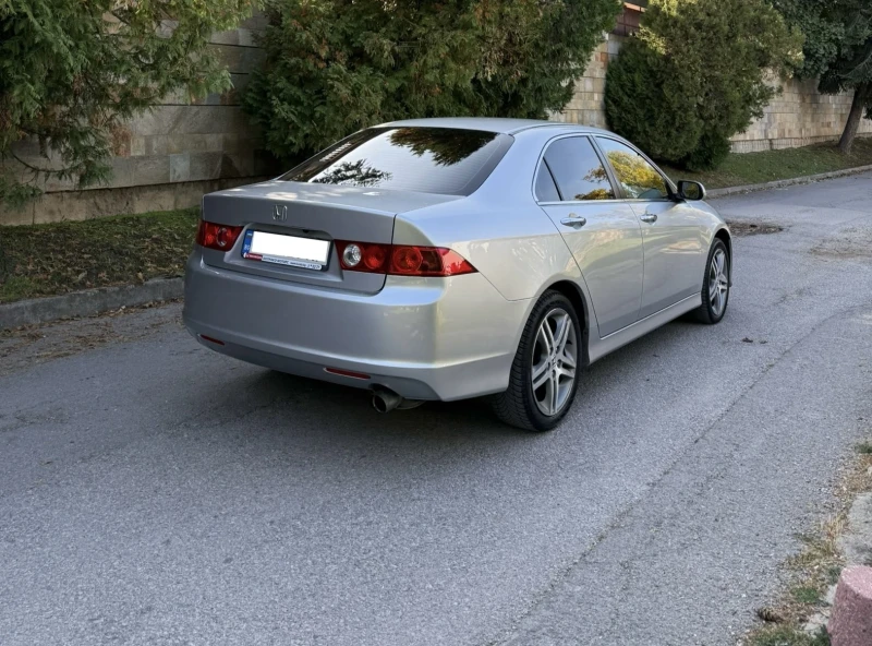 Honda Accord Facelift. Първи собственик. , снимка 4 - Автомобили и джипове - 52125368