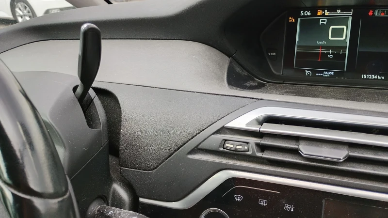 Citroen C4 Picasso 1.6 хди, снимка 10 - Автомобили и джипове - 52128888