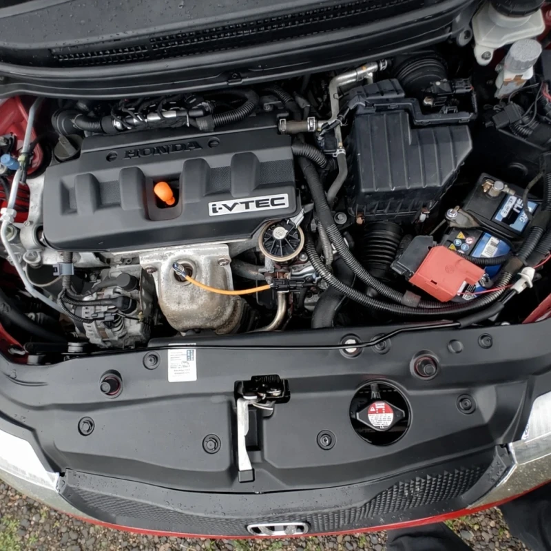 Honda Civic 1.8vtec Prins, снимка 17 - Автомобили и джипове - 53284730