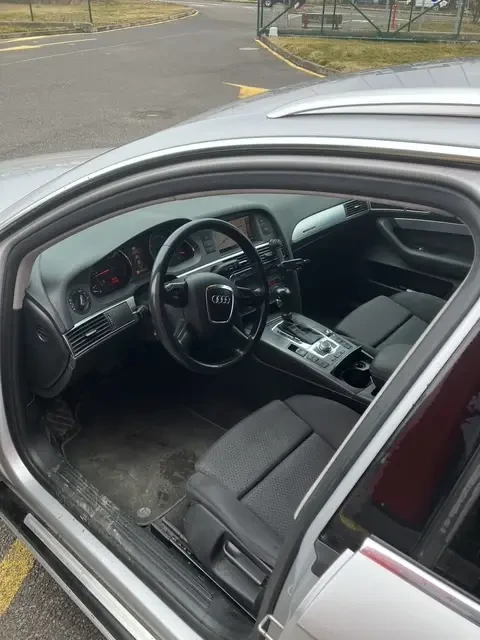 Audi A6 2.7 TDI, снимка 4 - Автомобили и джипове - 53292114
