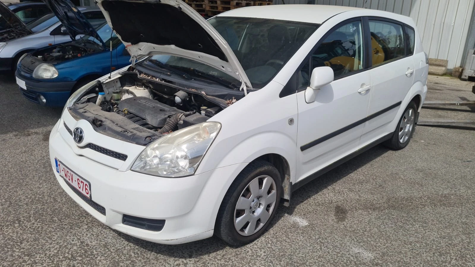 Toyota Corolla verso 1.6 VTI /2.0 /2.2 D4D | Mobile.bg — изображение 15