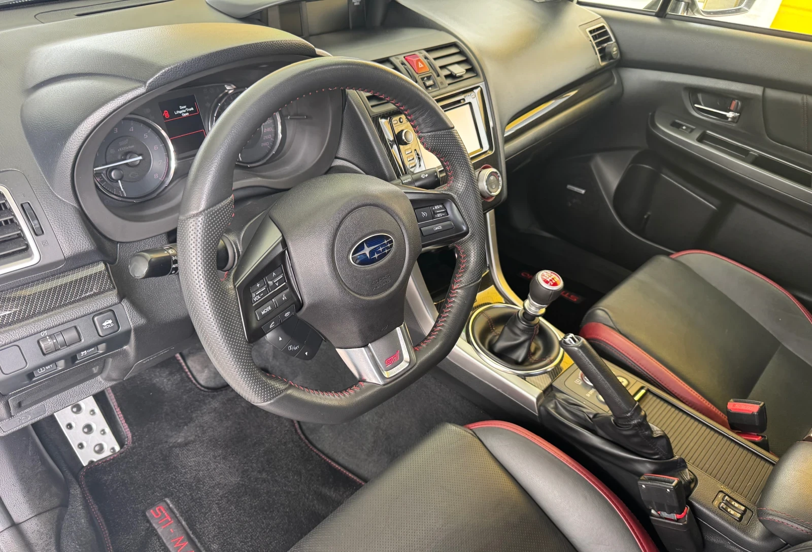 Subaru Impreza WRX STI - изображение 7