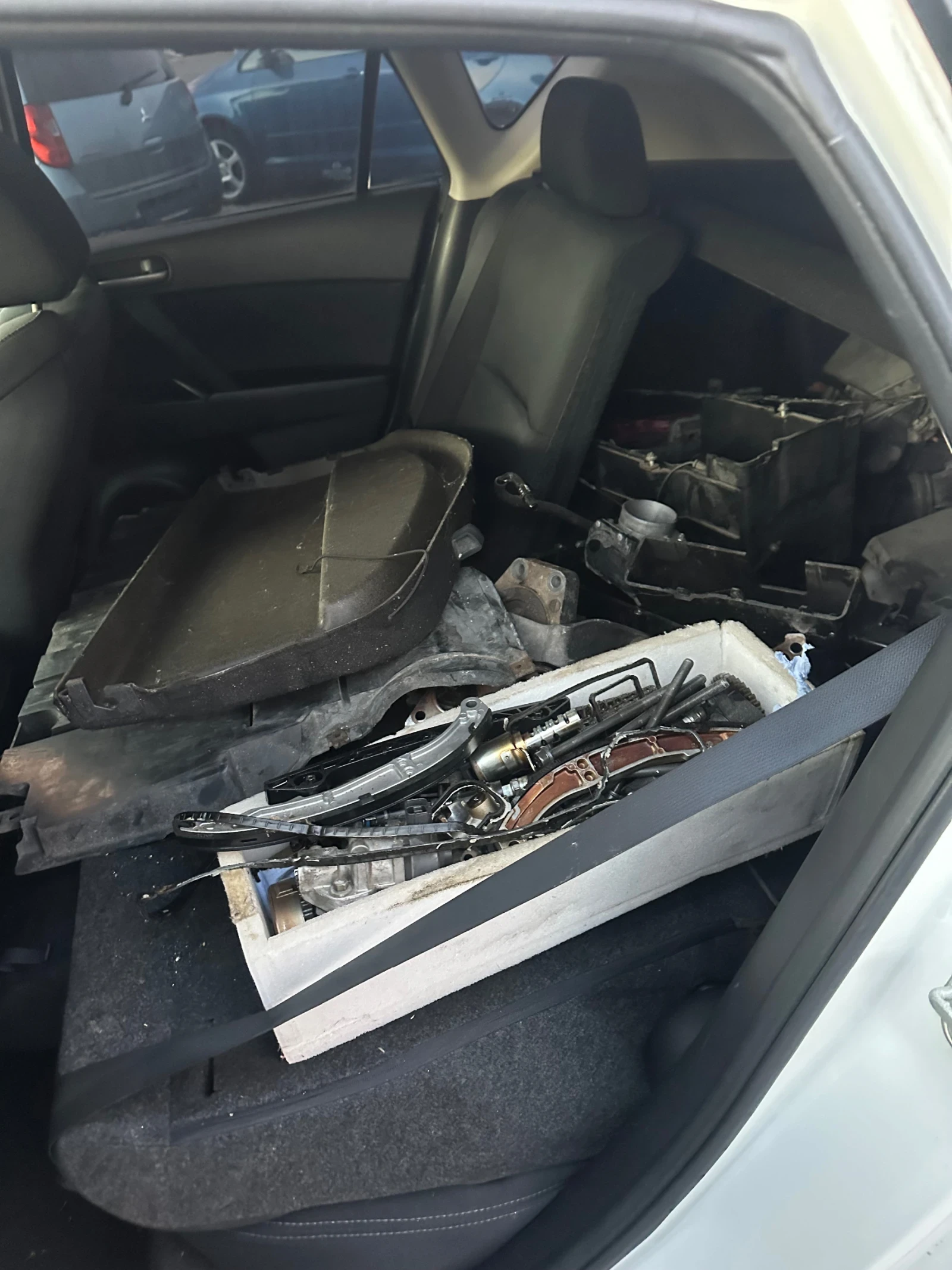 Mazda 3 АВТОМАТИК - изображение 10