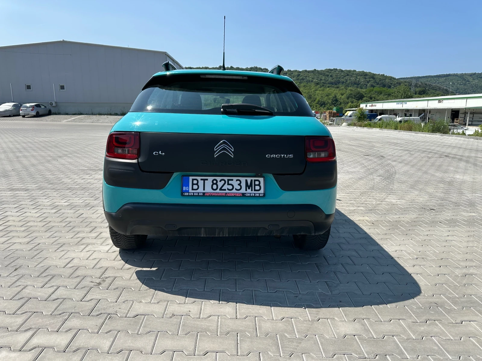 Citroen C4 Cactus 1.2 - изображение 4